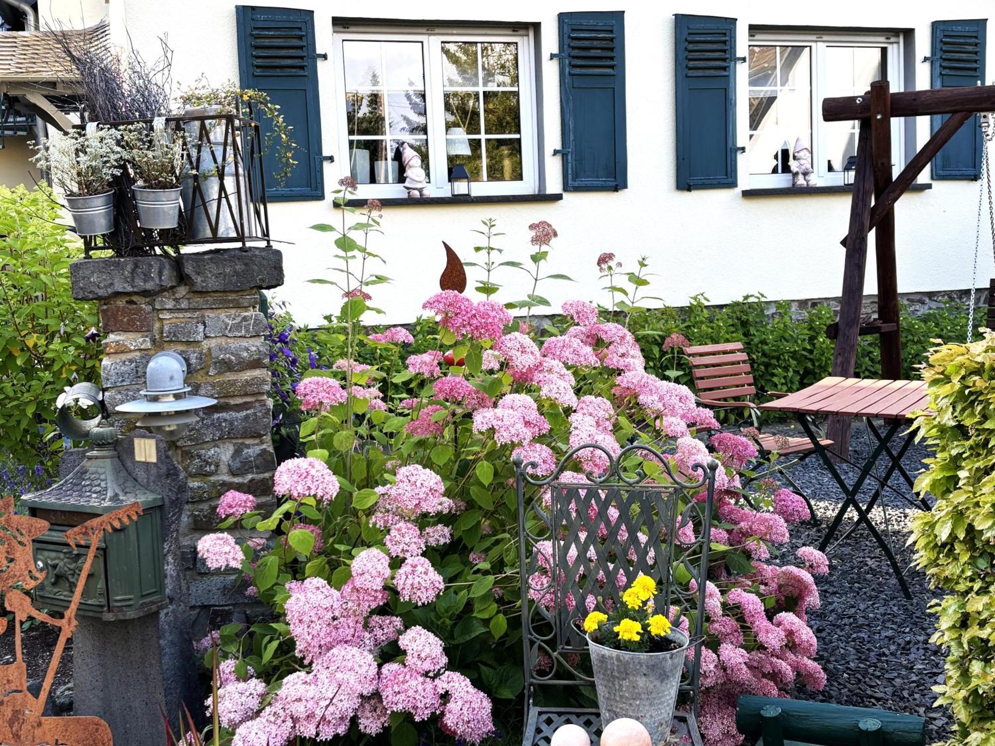 Ferienwohnung Zur Scheune Lind  Exterior photo